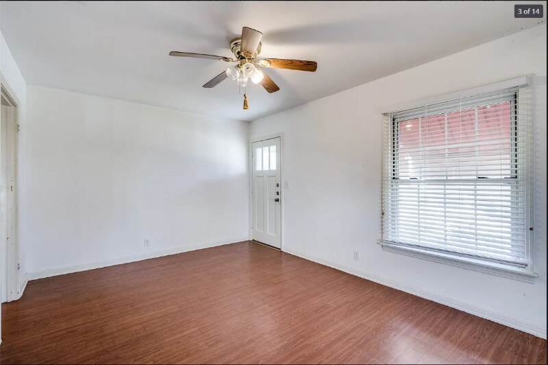 Building Photo - 7404 Arlie Ave