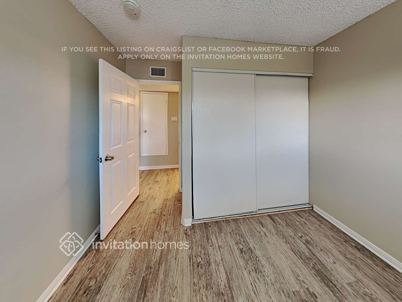 Building Photo - 2164 Athens Ave