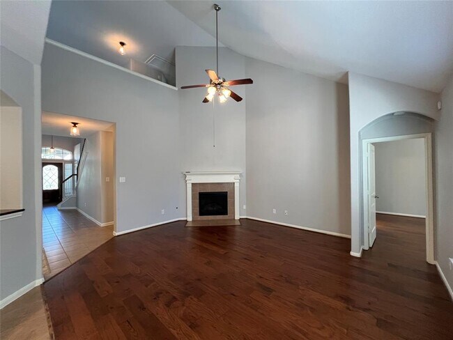 Building Photo - 146 Black Swan Pl