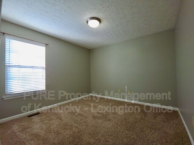 Building Photo - 2629 Michelle Park