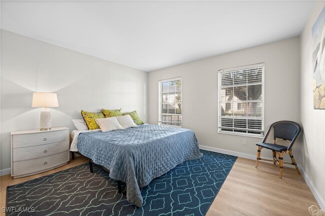 Building Photo - 208 Bobolink Way