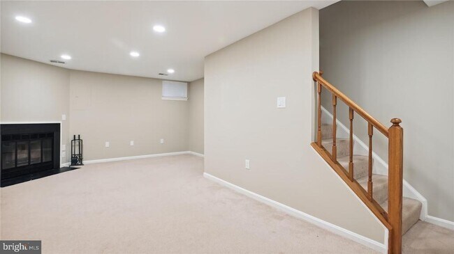 Building Photo - 6312 Chimney Wood Ct