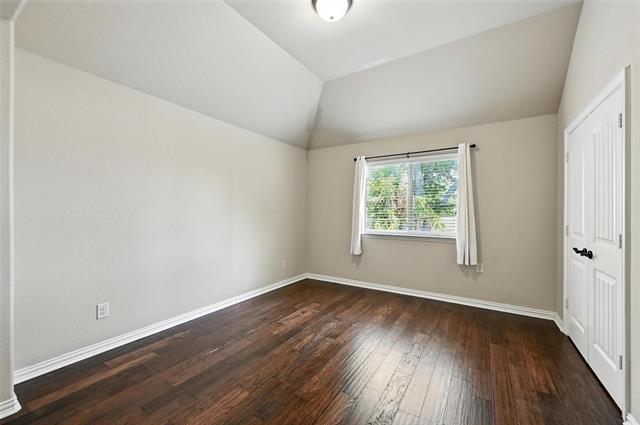 Building Photo - 205 Corinna Ct