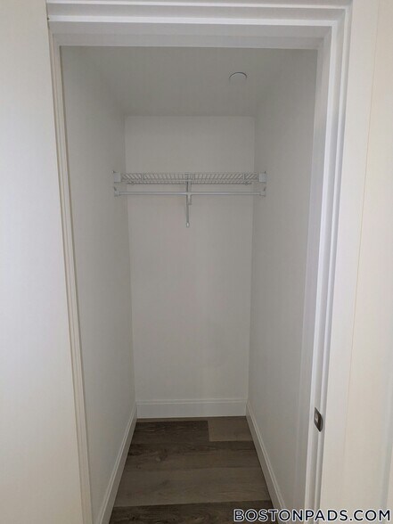 Building Photo - 1079 Commonwealth Ave