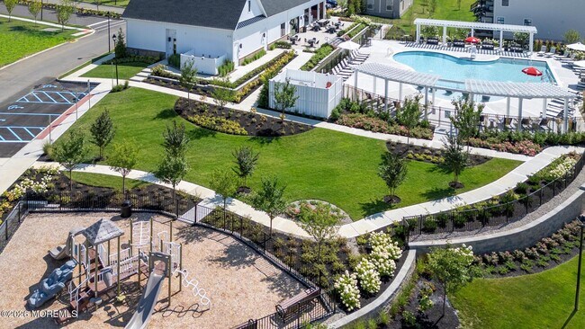 Building Photo - 50 Augustus Dr