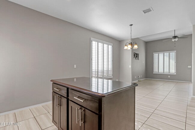 Building Photo - 14365 Jonathan K. Molina Ct