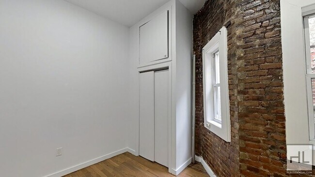 Building Photo - NOSTRAND AVENUE / Bright and Spacious 2-Be...