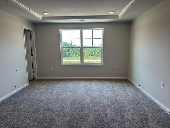 Building Photo - 613 Gimari Dr