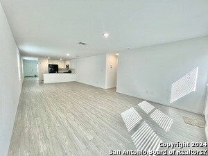 Building Photo - 2918 Gustavo Dr