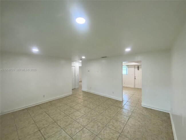 Building Photo - 25423 SW 107th Ct