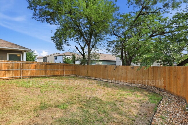Building Photo - 3434 Hacienda Wy