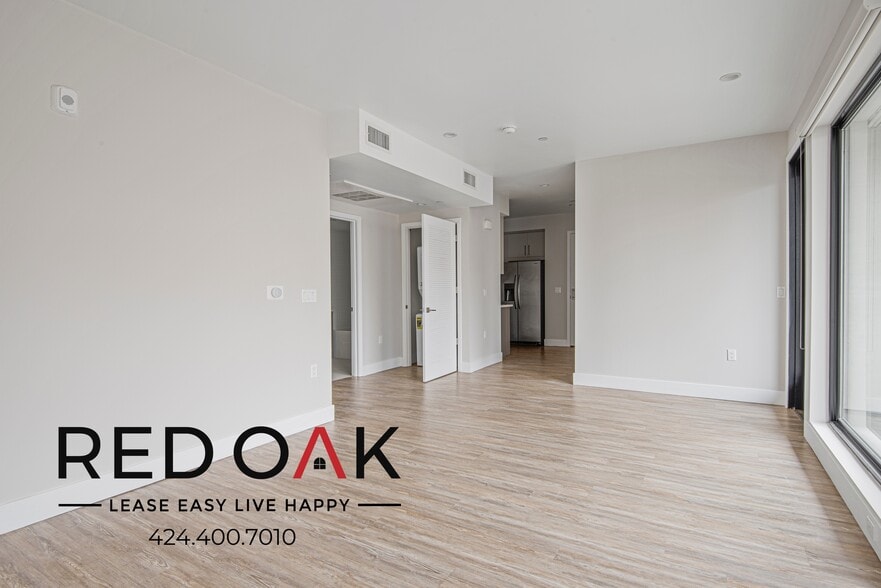 Primary Photo - 5550 Bonner Ave