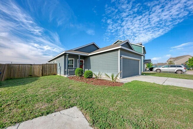 Building Photo - 129 Vulcan Dr