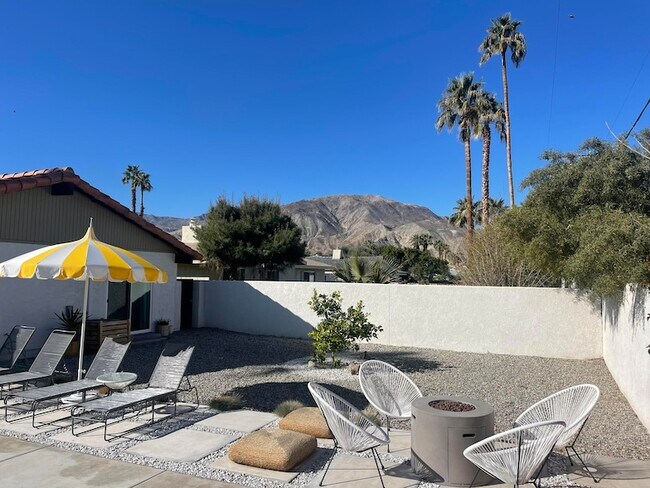 Building Photo - 73280 San Nicholas Ave