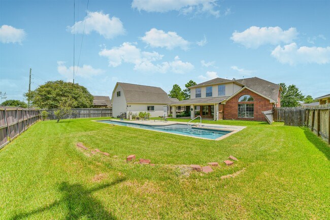 Building Photo - 2614 Brahman Dr