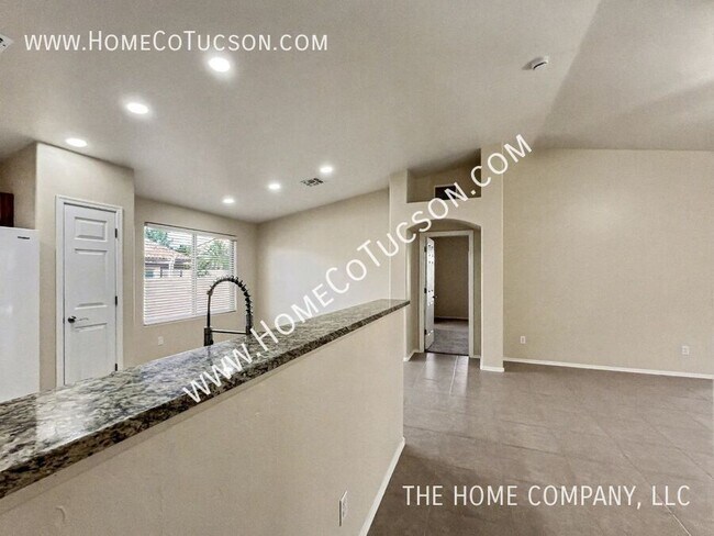 Building Photo - 12317 N Kylene Canyon Dr