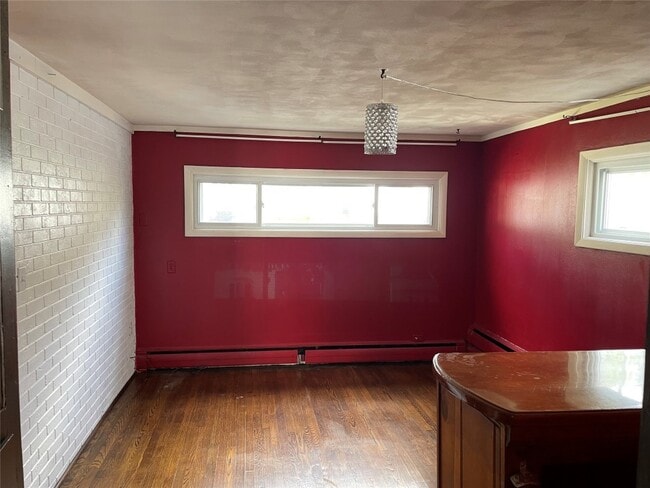 Building Photo - 504 Torrance Ave