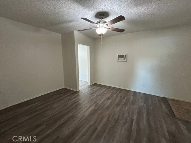 Building Photo - 685 E Vista Chino