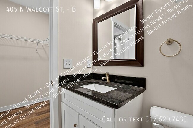 Building Photo - 405 N Walcott St