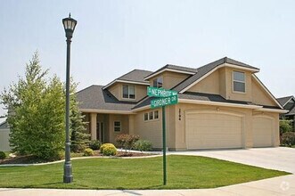 Building Photo - Beautiful Meridian Home