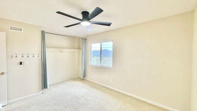 Building Photo - Spacious Two-Story Home with Three-Car Att...