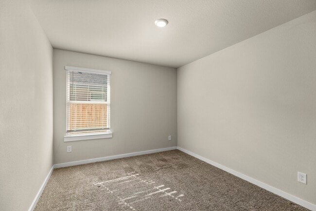 Building Photo - 3915 Sparkman Ln