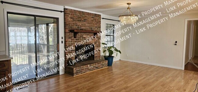Building Photo - 9328 Berkshire Cir