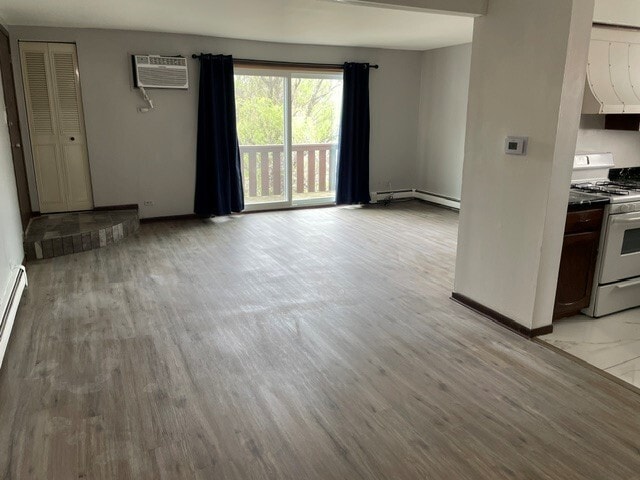 L-Shaped Living/Dining Area - 700 65th St