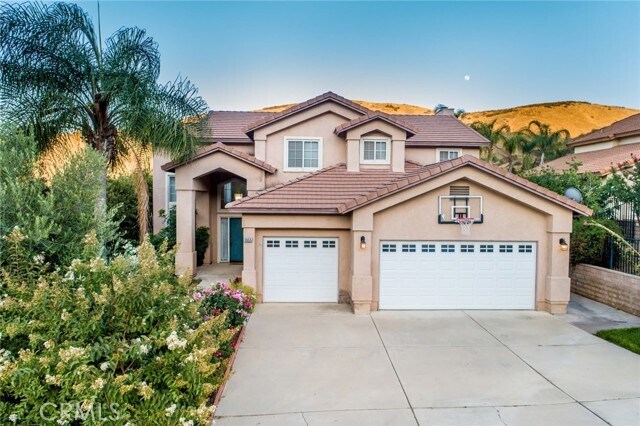 Building Photo - 3655 Shandin Dr