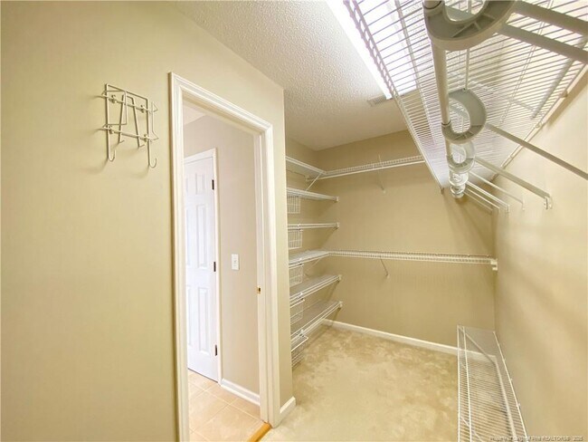 Building Photo - 259 Sandpiper Dr