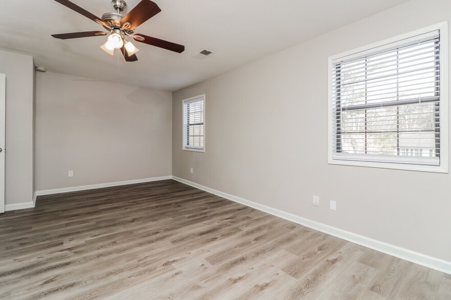 Building Photo - 4141 Cripple Creek Way NW