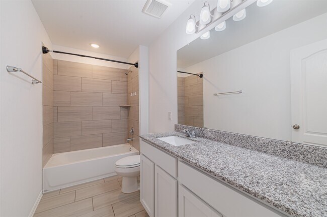 Building Photo - 31319 Horseshoe Meadow Bend Ln
