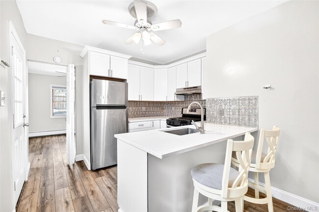 Building Photo - 48 S Mill St