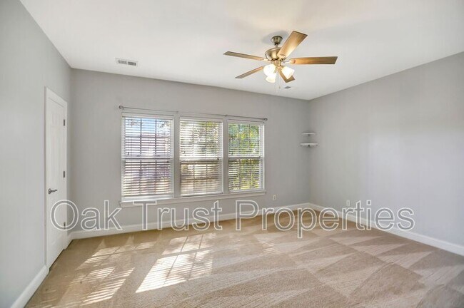 Building Photo - 5232 Mulholland Dr