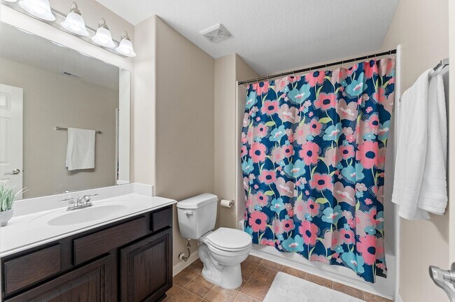 Building Photo - 406 Oak Stream Dr