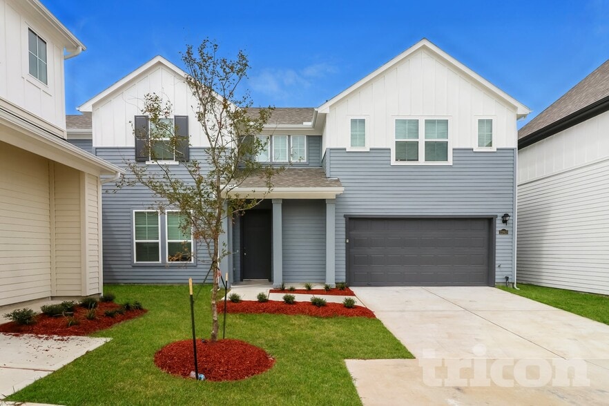 Primary Photo - 22813 Terrazzo Dr