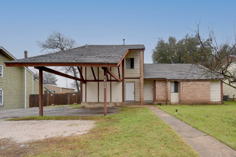 Building Photo - 6803 Woodhue Dr