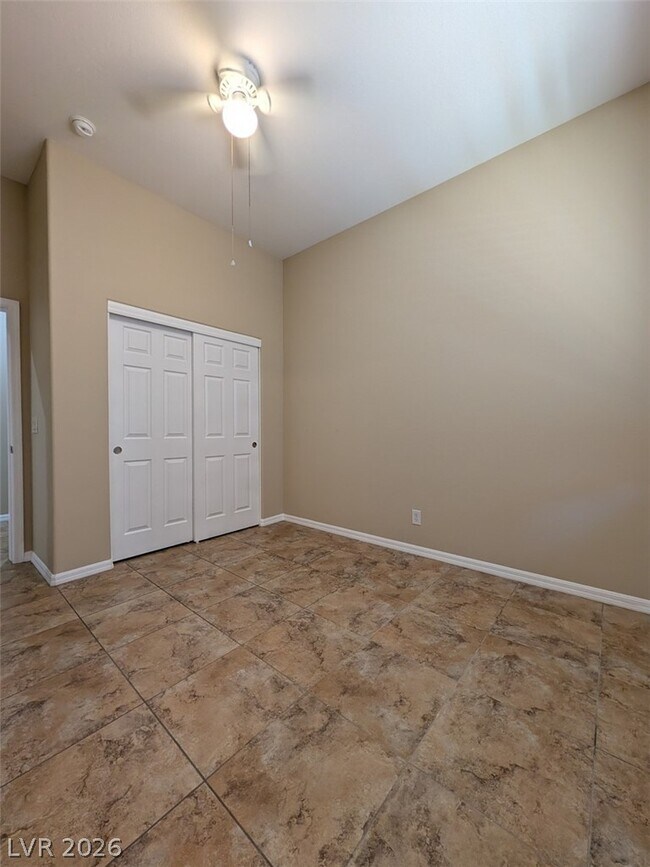 Building Photo - 1032 Via Canale Dr