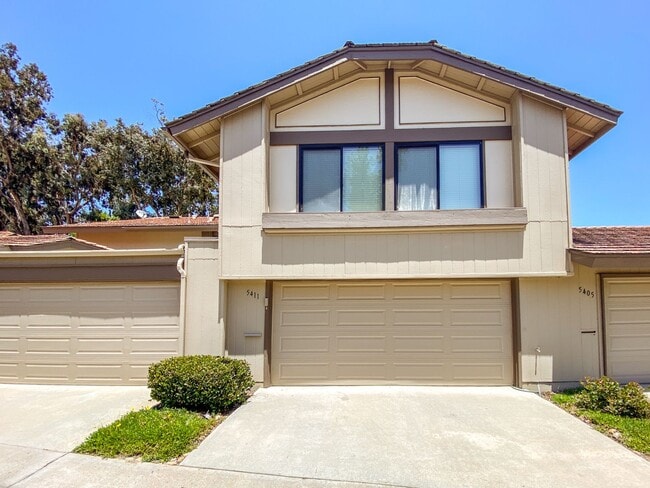 Primary Photo - Two-Story 3 Bed, 2.5 Bath with Large Bonus...