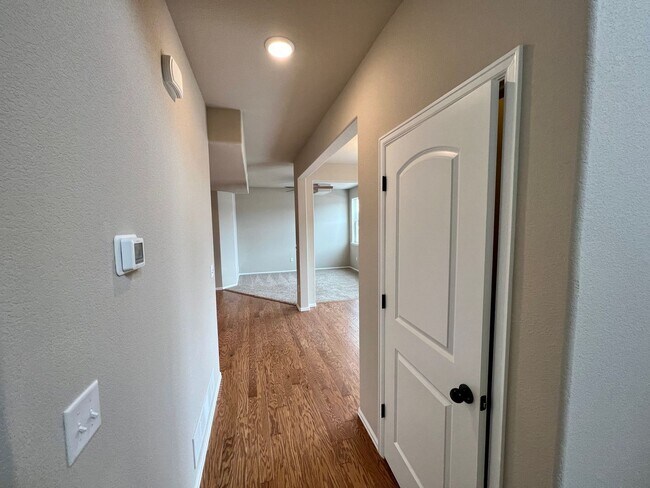 Building Photo - 5551 W 29th St