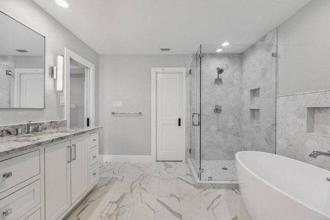 Building Photo - 3102 Foxfire Dr