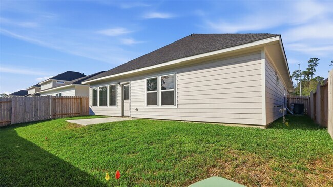 Building Photo - 3918 Sugardale St