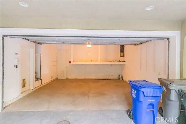 Building Photo - 2013 Vanderbilt Ln