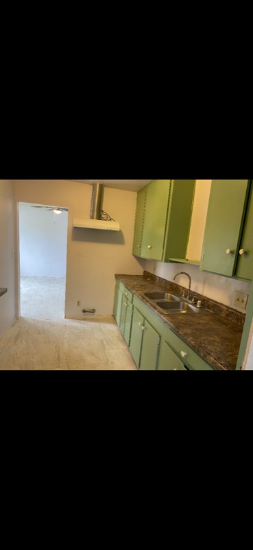 Building Photo - 10860 Freer Ave