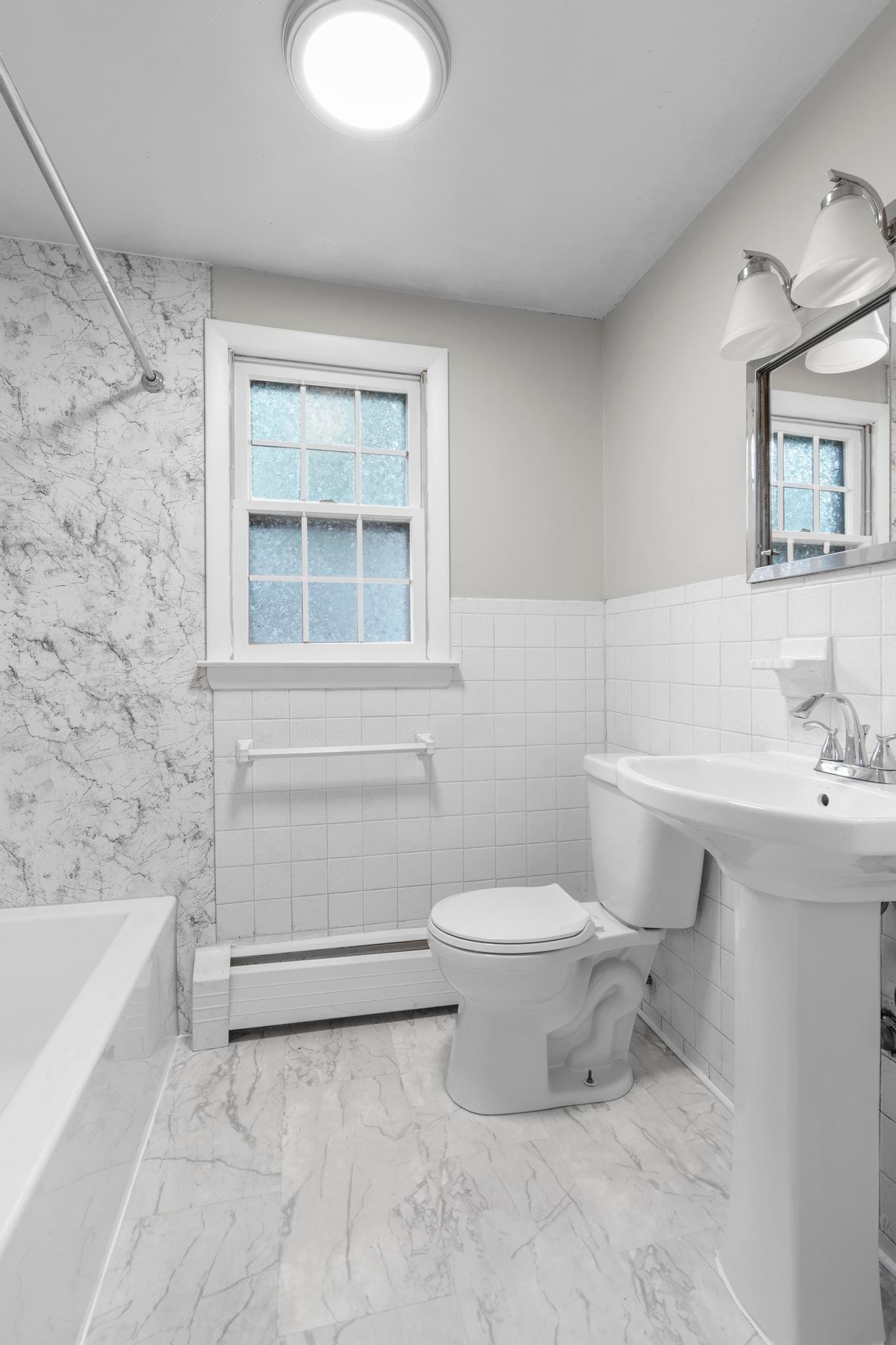 Bathroom - 18 Norman St