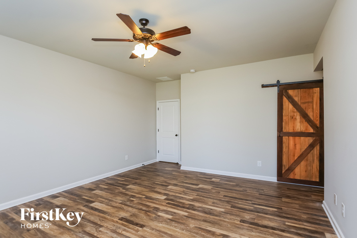 Building Photo - 4523 Brayden Dr