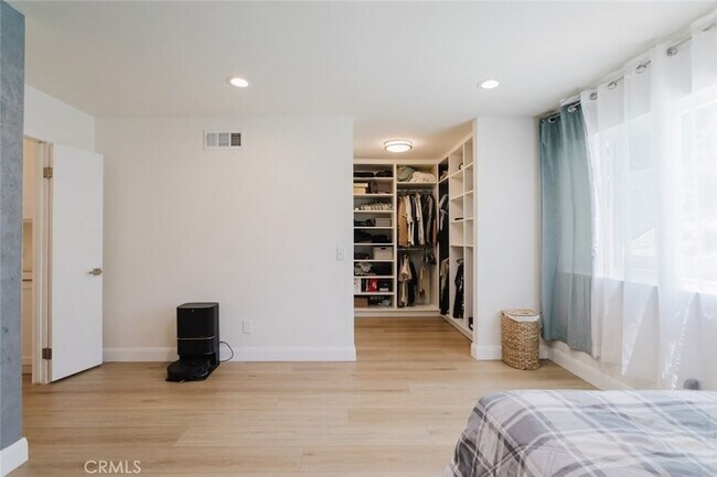 Building Photo - 23128 Calvello Dr