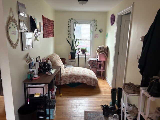 Building Photo - 72 Grant St