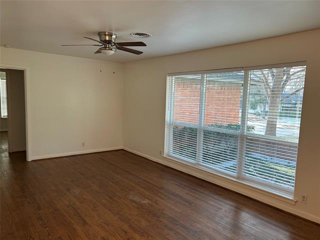 Building Photo - 888 Berkinshire Dr