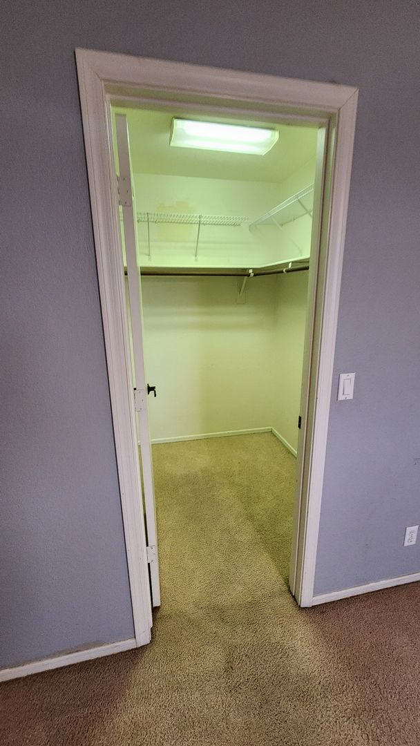 Building Photo - 3 Bedroom + Office Home in the Vineyards Community Near W Germann Rd and S Dobson Rd!